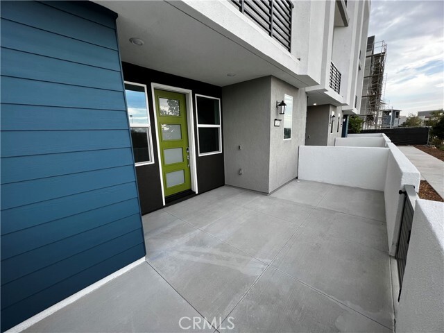 Building Photo - 390 Merit