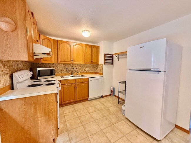 Foto del edificio - 16807 11th Ave NE