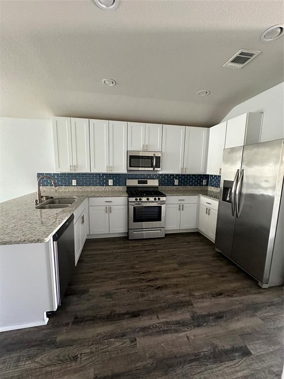 Building Photo - 2024 Cedar Tree Ct