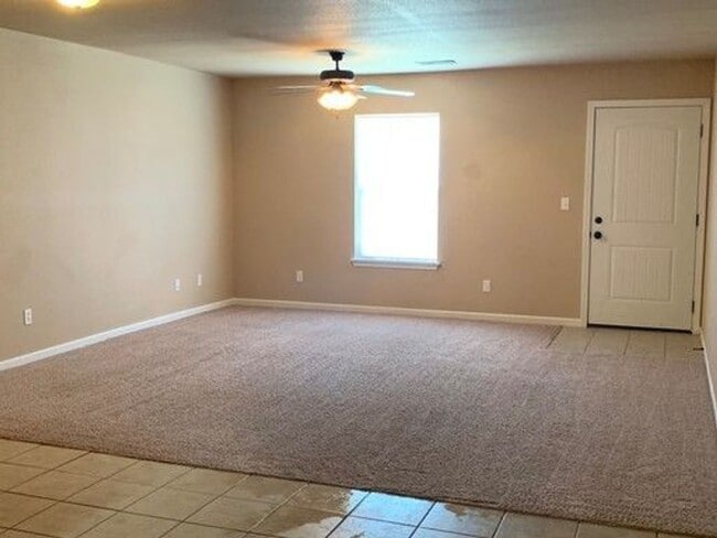 Building Photo - 6717-MF2-E2