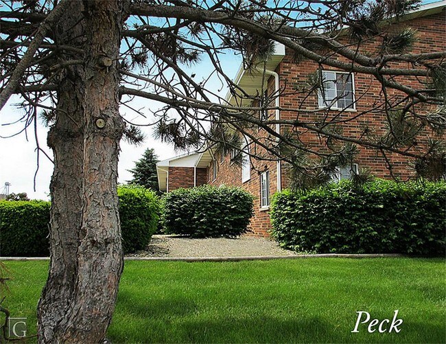 Foto del edificio - 84 Rebecca St