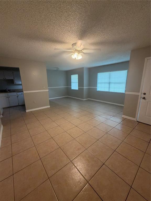 Foto del edificio - 2121 S San Gully Rd