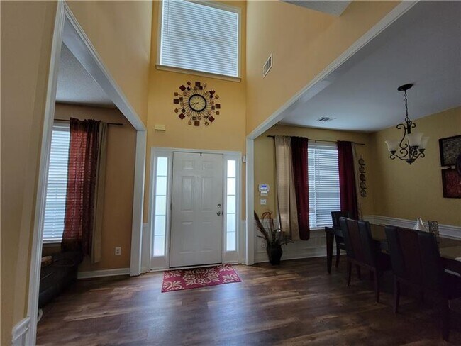 Building Photo - 4393 Sugar Maple Dr NW