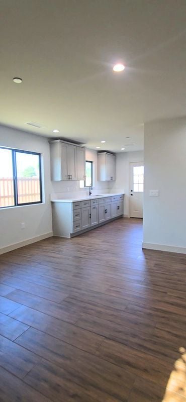 Foto del edificio - 1340 Highland Ave