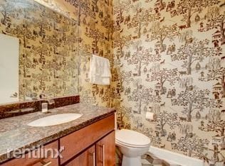 Building Photo - 1 br, 1 bath - 1111 N Marshall St