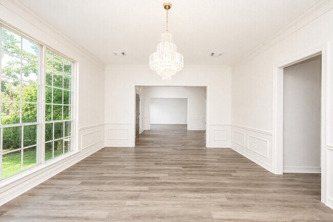 Building Photo - 11102 Brook Mill Ct
