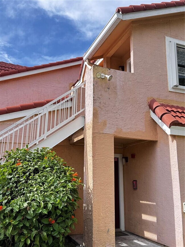 Foto del edificio - 10441 SW 155th Ct