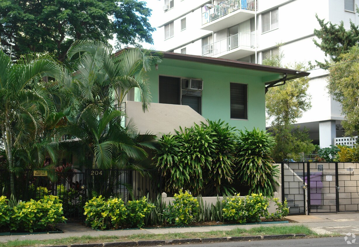 Building Photo - 204 Liliuokalani Ave
