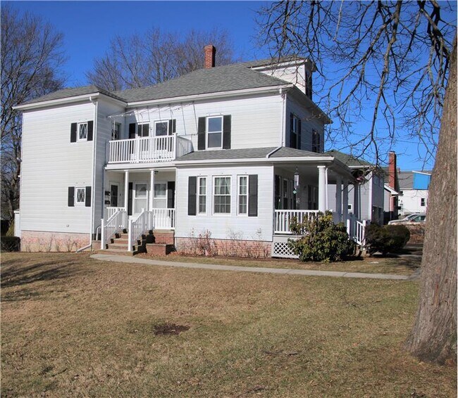 35 Mowry Ave, North Smithfield, RI 02896 Apartment for Rent in North