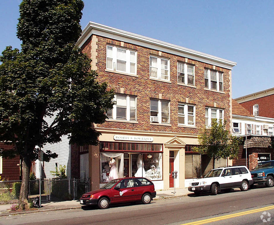 Building Photo - Country Club Place Apartments