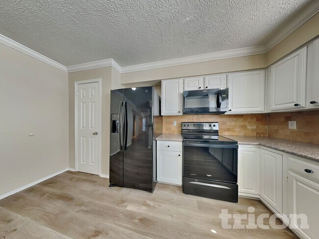 Foto del edificio - 1223 Cowden Ct