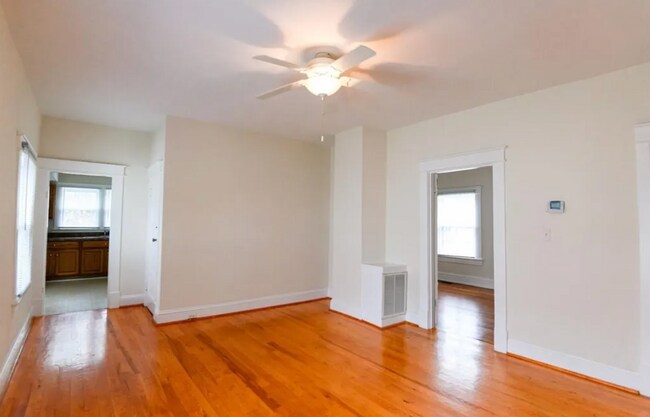 Foto del edificio - 1104 Tolleys Ln