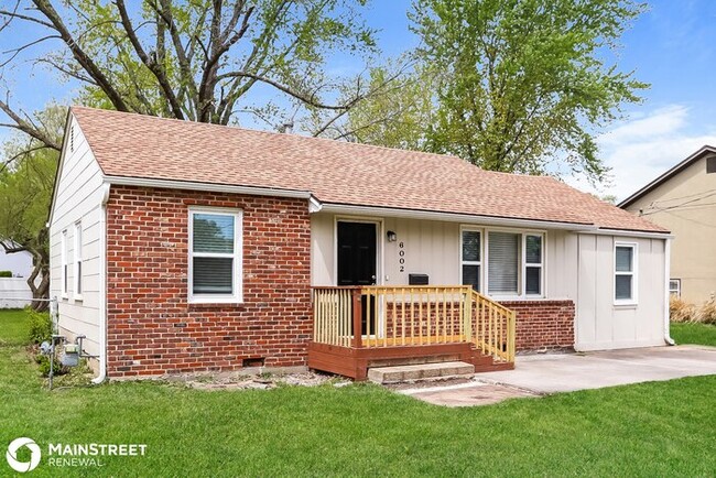 Building Photo - 6002 LONG AVE, SHAWNEE, KS 66216