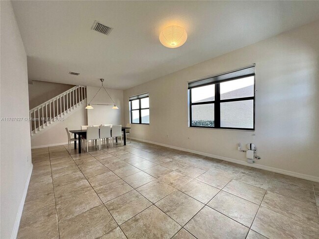 Building Photo - 973 NE 193rd Terrace