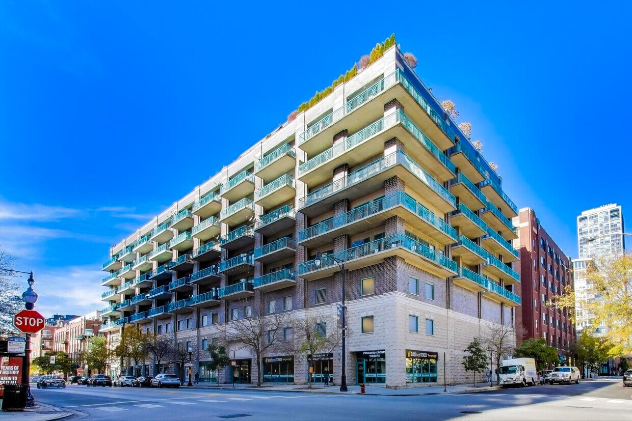 Foto principal - 910 W Madison St