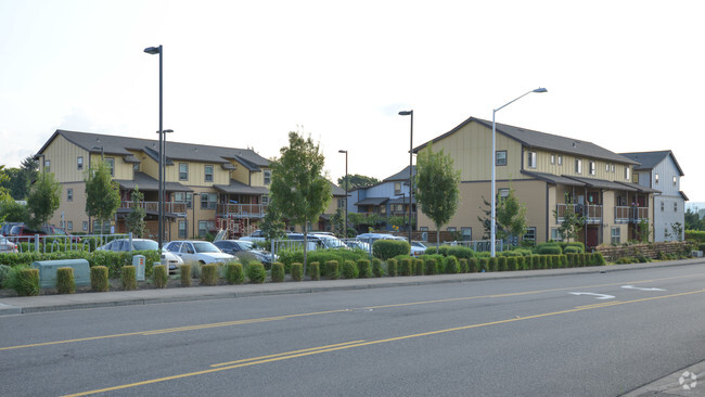 Mccallister Village - Apartments In Vancouver, Wa 