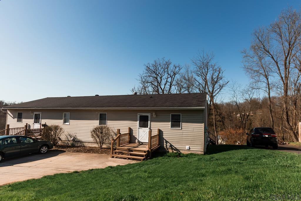 Foto principal - 107 Debra Ln
