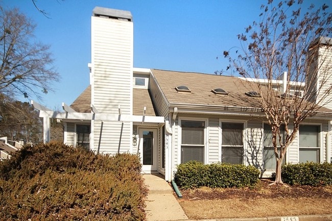 Foto del edificio - 1543 Planters Ridge Ln