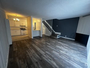 Building Photo - 4014 Emerald St