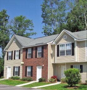 Primary Photo - Bridge Pointe Apartments and Townhomes