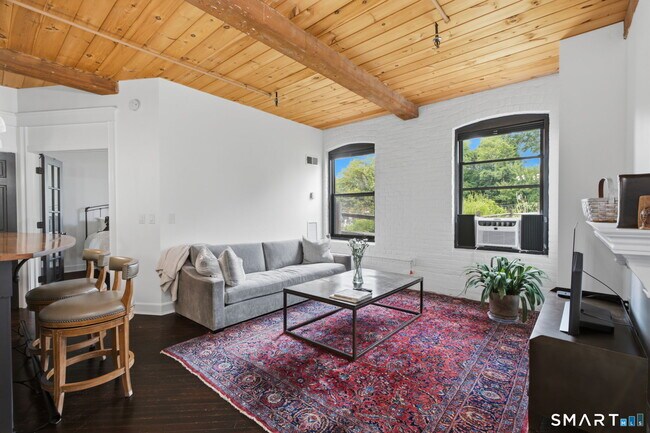 Foto del edificio - 222 Williams St E