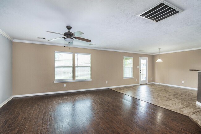 Building Photo - 10447 Harbor Canyon Dr