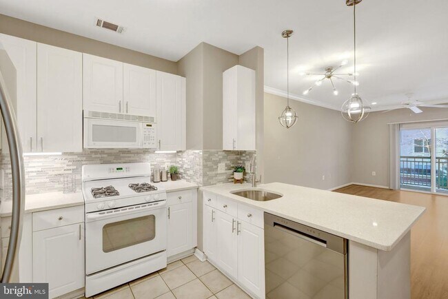 Foto del edificio - 2791 Centerboro Dr