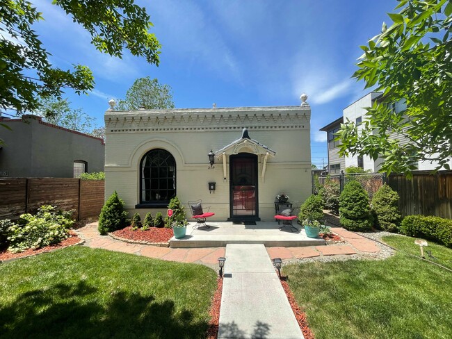 Frente de la casa - 2119 S Sherman St