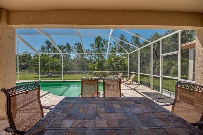 Foto del edificio - 7448 Key Deer Ct