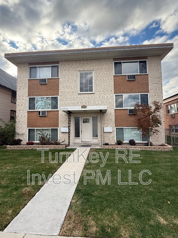 Primary Photo - 2124 14th Ave