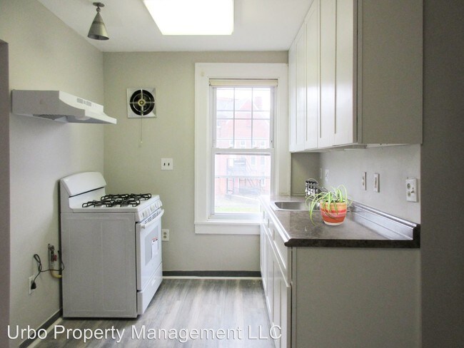Foto del edificio - 1702 Irving St