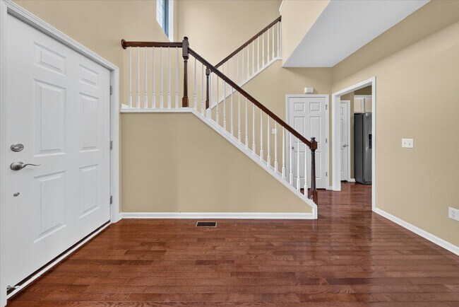 Foto del edificio - 49816 Potomac Rd