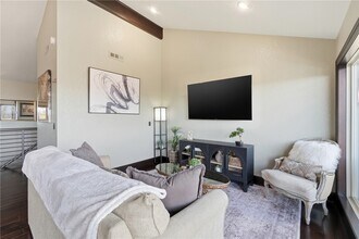 Building Photo - 14807 Dutchmans Dr