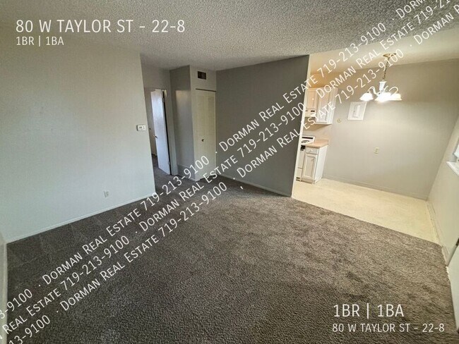 Foto del edificio - 80 W Taylor St
