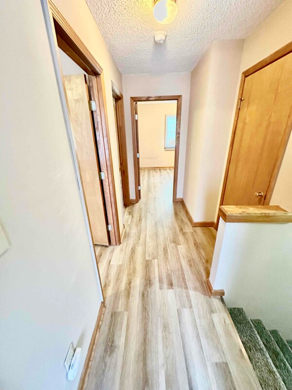 105 Mountain View Dr Johnson City, TN 37601 Alquileres en Johnson