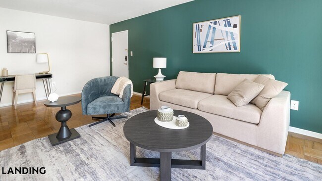 Foto del edificio - 6220 Springhill Dr