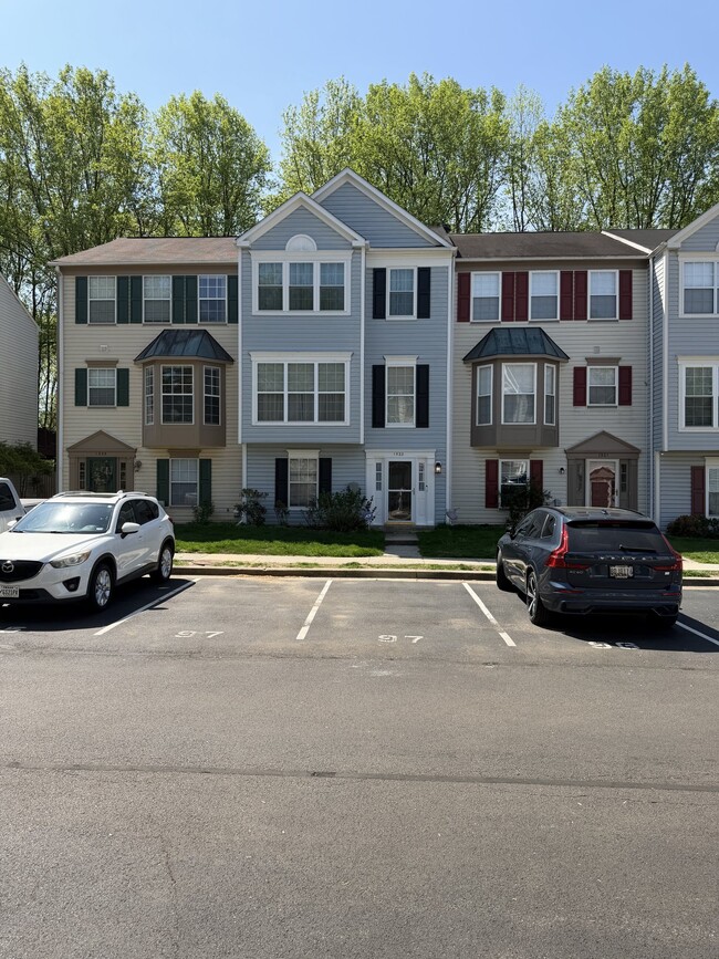 Building Photo - 1523 Ashburnham Dr