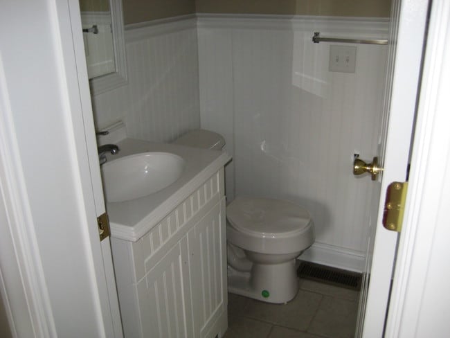 Bathroom - 928 Elm St
