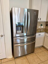 Building Photo - 26922 Henson Falls Dr