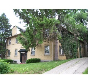 Building Photo - Redfern Lodge