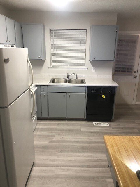 Foto del edificio - 4926 brighton ln