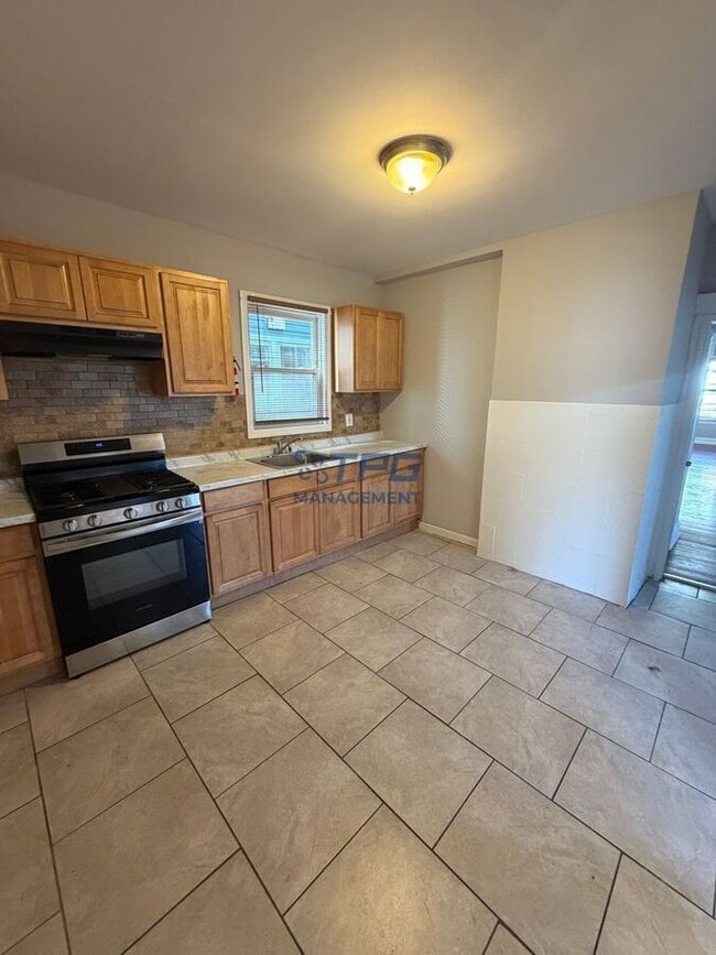 Photo - 76 Halstead St Apartment