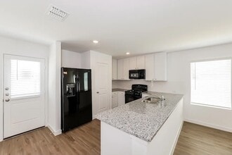 Building Photo - 7133 Landings Edge Rd