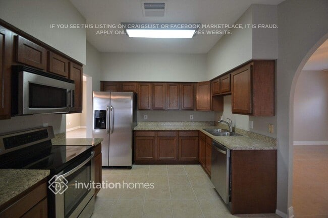 Foto del edificio - 11224 Moonvalley Way