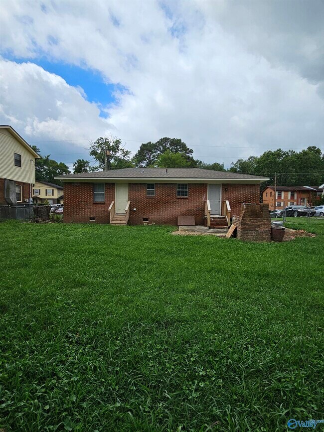 Building Photo - 6118 Belgrade Dr NW