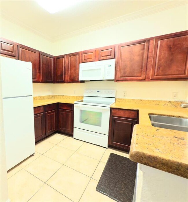 Foto del edificio - 1370 Tuscana Ln