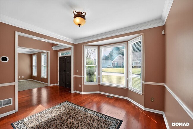 Building Photo - 3962 Sweetwater Pkwy