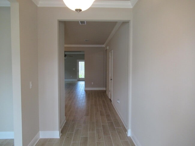 Building Photo - 167 Eagle Bay Ln