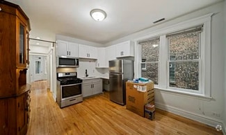 Building Photo - 2325 W Rice St