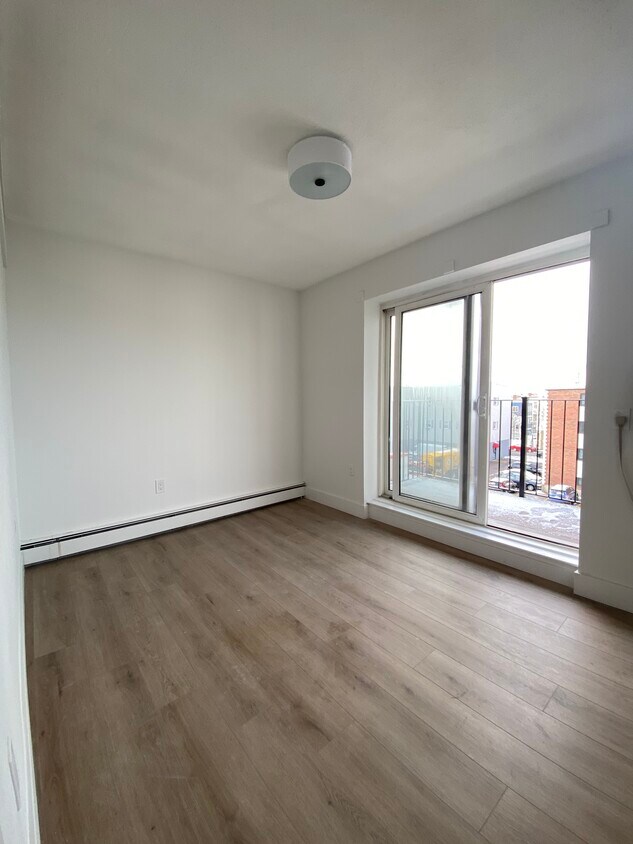 Foto del edificio - 500 E 7th St